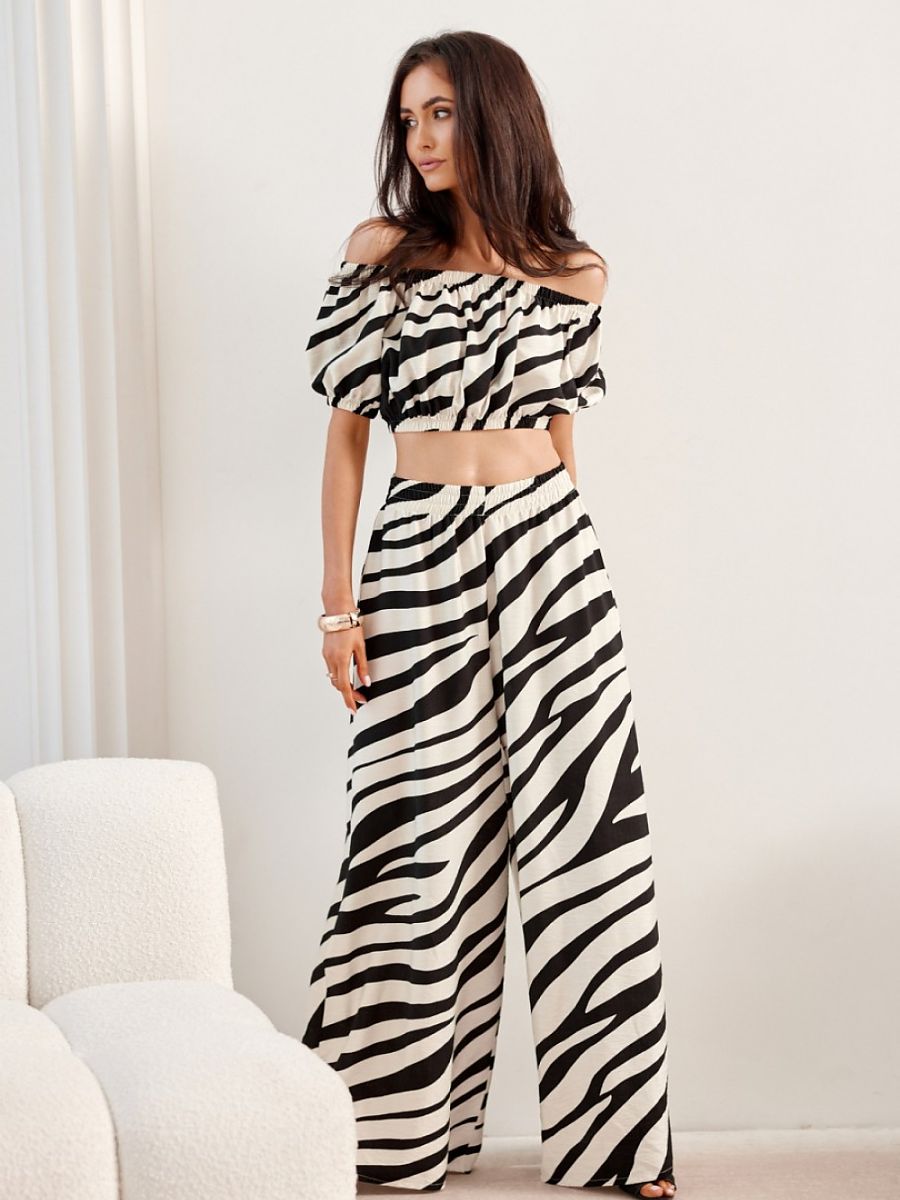 Women trousers model 213986 Roco Fashion-3