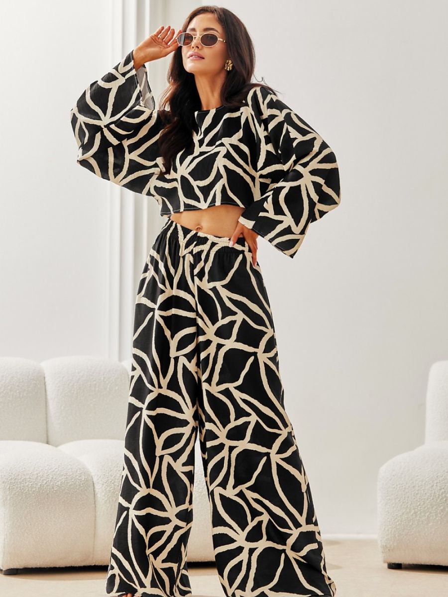 Women trousers model 214535 Roco Fashion-3