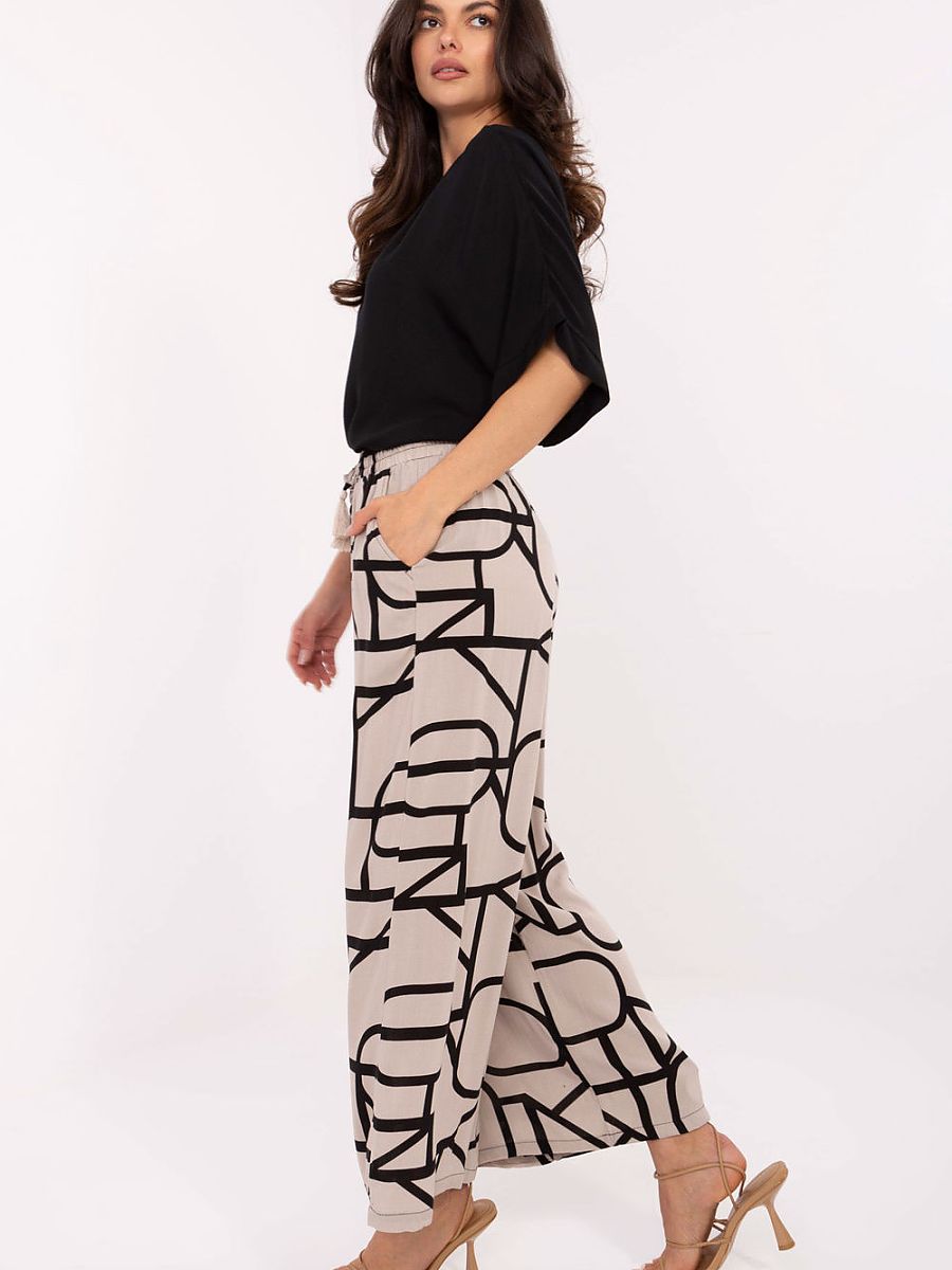 Women trousers model 215117 Sublevel-1